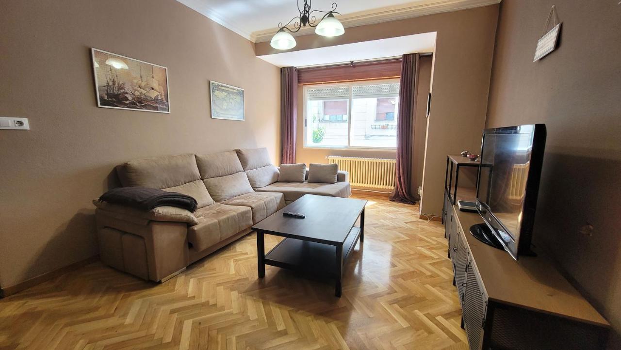 Appartement El Hogar De Todos à Ourense Extérieur photo
